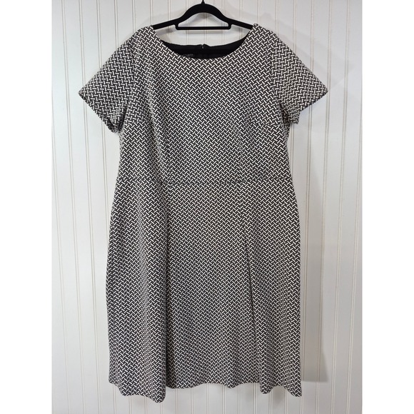 Talbots Dresses & Skirts - NEW Talbots Woman Black White Geometric Basketweave Sheath Dress 14W Academia